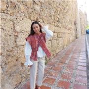 Profesora de educación infantil y primaria, además de curso de técnicas de estudio